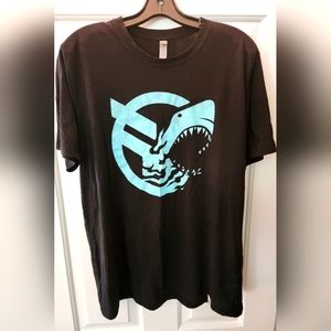 Mens XL FEDERAL Shark Tee Shirt Black
